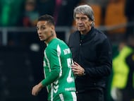 Antony y Pellegrini durante el partido de Europa League contra el Utrecht.