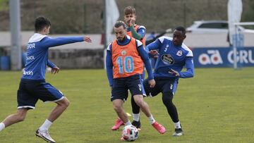 Héctor Hernández reconoce que el Deportivo no ha asimilado bien su nueva realidad