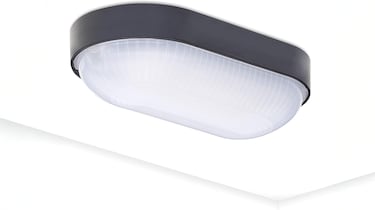 Esta lámpara LED ilumina todo el trastero y es resistente al agua