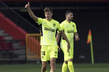 El futbolista madrileño adelantó al club colchonero con un zurdazo pegado al palo corto.