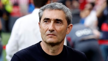Soccer Football - LaLiga - Athletic Bilbao v Osasuna - San Mames, Bilbao, Spain - April 21, 2026 Athletic Bilbao coach Ernesto Valverde before the match REUTERS/Vincent West