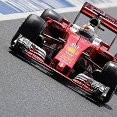 Vettel podría irse a Mercedes en 2018 si Ferrari no avanza