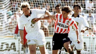Dani Alves and other former Barcelona players that played in the Liga MX