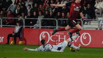 Dela, baja por sanción frente al Córdoba