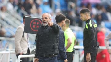 Álvaro Cervera en un partido ante Osasuna Promesas.