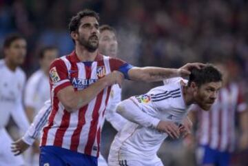 Raúl García y Xabi Alonso.