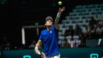 Bologna (Italy), 15/09/2023.- Matteo Arnaldi of Italy in action against Cristian Garin of Chile, during the Davis Cup Finals Group a match between Italy and Chile in Bologna, Italy, 15 September 2023. (Tenis, Italia) EFE/EPA/MAX CAVALLARI