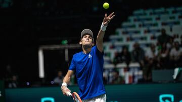 Bologna (Italy), 15/09/2023.- Matteo Arnaldi of Italy in action against Cristian Garin of Chile, during the Davis Cup Finals Group a match between Italy and Chile in Bologna, Italy, 15 September 2023. (Tenis, Italia) EFE/EPA/MAX CAVALLARI
