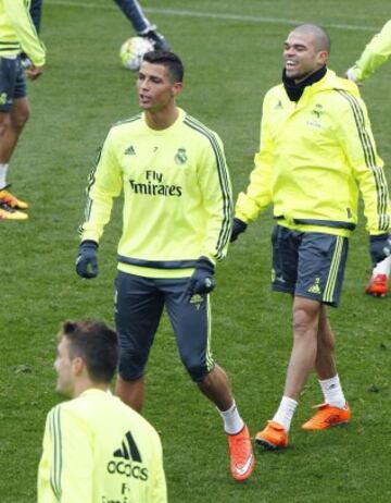 Cristiano Ronaldo y Pepe.