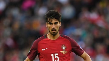 Portugal&#039;s midfielder Andre Gomes 