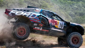 Nani Roma con el Ford Raptor T1+ del Dakar, con el que competirá también en la Baja Aragón.
