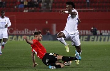 La entrada de Maffeo a Vinicius.