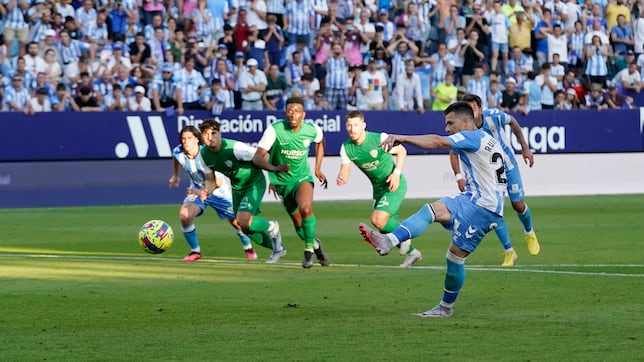 Aquel penalti fallado por Rubén Castro que condenó al Málaga ante el Huesca