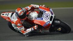  Andrea Dovizioso, pole en Qatar con la nueva Ducati.