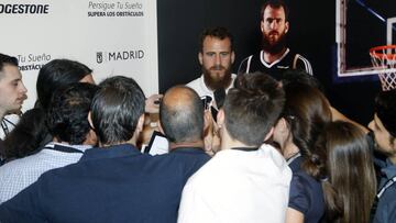 Sergio Rodríguez jugará en los Sixers el próximo curso.