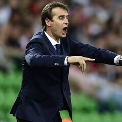Lopetegui: "A veces sale bien jugar con dos delanteros"