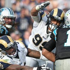 Los Panthers siguen a flote a pesar de los golpes a Newton