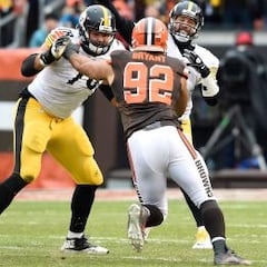 ¡Los Steelers del español Ale Villanueva están en playoffs!