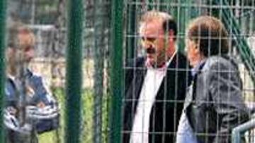Vicente del Bosque en el entrenamiento de ayer de la Ciudad Deportiva del Real Madrid.