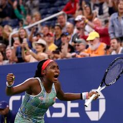 Gauff encandila a NYC con una remontada en su estreno