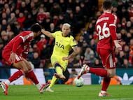 Richarlison scored late against Liverpool, rescuing a crucial late point after Dominik Szoboszlai scored a brilliant first-half free kick.