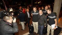 Vela amenaza de nuevo