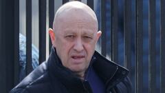 Founder of Wagner private mercenary group Yevgeny Prigozhin leaves a cemetery before the funeral of Russian military blogger Maxim Fomin widely known by the name of Vladlen Tatarsky, who was recently killed in a bomb attack in a St Petersburg cafe, in Moscow, Russia, April 8, 2023. REUTERS/Yulia Morozova