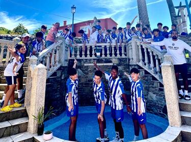 El UDJ Almeiras festeja su hermanamiento con el Doral West