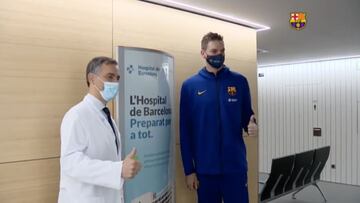 Pau Gasol pasa el reconocimiento médico con el Barcelona