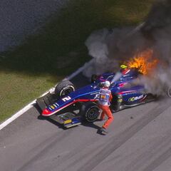 Carlin salió ardiendo en la F2