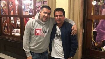 Delgado y una particular foto con Román: “Con el presidente”