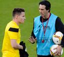 Charla entre Gameiro y Emery al final del entrenamiento