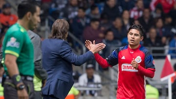 El volante mexicano est&aacute; cada vez m&aacute;s cerca de firmar con el equipo californiano, donde se reunir&iacute;a con Almeyda y con algunos excompa&ntilde;eros que militaron en Chivas.