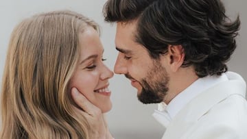 Álvaro Soler se casa por sorpresa Melanie Kroll