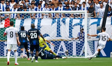2-0. Trent Alexander-Arnold para Gonzalo Garca, que asiste a Arda Gler en el rea del Pachuca. El jugador turco dispara con la derecha, raso y cruzado, imparable para Carlos Moreno.