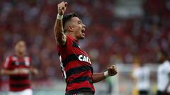 Fernando Uribe anota su primer gol con Flamengo de Brasil