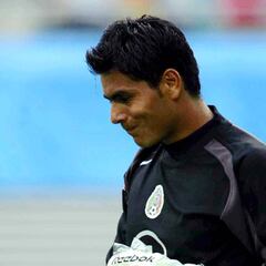 Alanís no es el primero: Getafe ya había rechazado a Oswaldo Sánchez