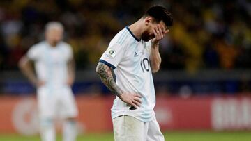 Messi lamenta la eliminación ante Brasil.