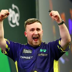 Luke Littler hace historia: ¡campeón del Mundial de dardos con 17 años!