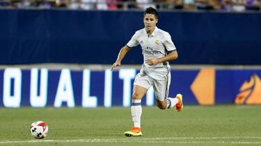 Zidane excludes James and Marcelo from Legia trip