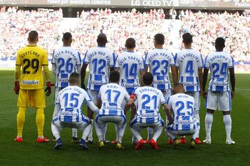 Los jugadores del Leganés saltaron al terreno de juego con el nombre de sus madres en las camisetas.