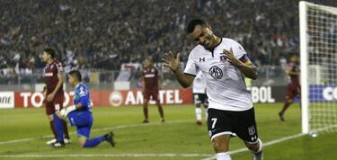 Los 5 momentos épicos de Esteban Paredes en Colo Colo