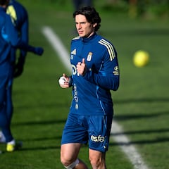 Oier Luengo cedido con opción de compra por el Real Oviedo al Burgos