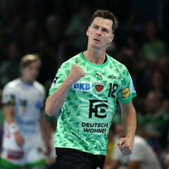 Hans Lindberg, el GOAT de la Bundesliga