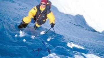 <b>Primera<b> Es la mujer con vida que más ochomiles ha ascendido.