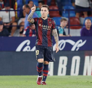 El jugador del levante lleva varias semanas postulándose para el once y esta lo ha conseguido. Su tanto, en la goleada al Villarreal B, es la guinda al buen trabajo que lleva realizando en lo que va de temporada.