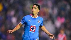 Sin sufrir el Cruz Azul sigue como el líder de la Liga MX