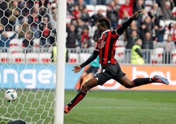 More fun than TV: Nice's Mario Balotelli scores the third goal against Guingamp.