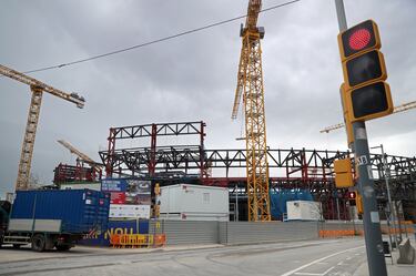 Muchas informaciones afirman que que no sería hasta octubre o noviembre cuando podría abrirse las puertas.