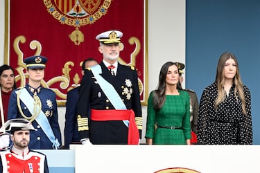 Felipe VI de España, actual rey de España, Letizia Ortiz, reina consorte de España, Leonor de Borbón, princesa de Asturias, Sofía de Borbón, infanta de España.